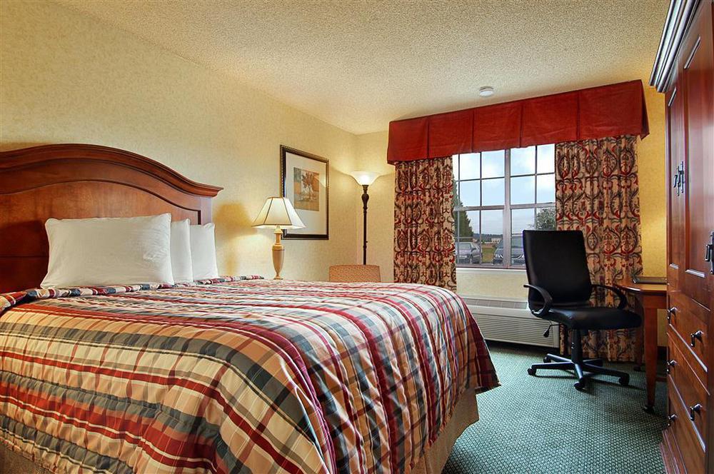 Red Lion Hotel Portland Airport Room photo